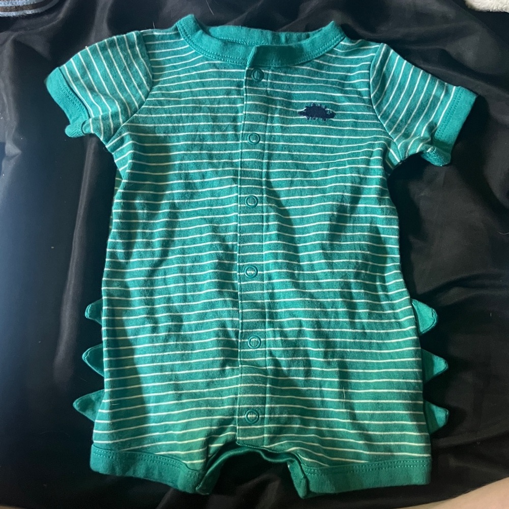 Short sleeve Dino onesie.